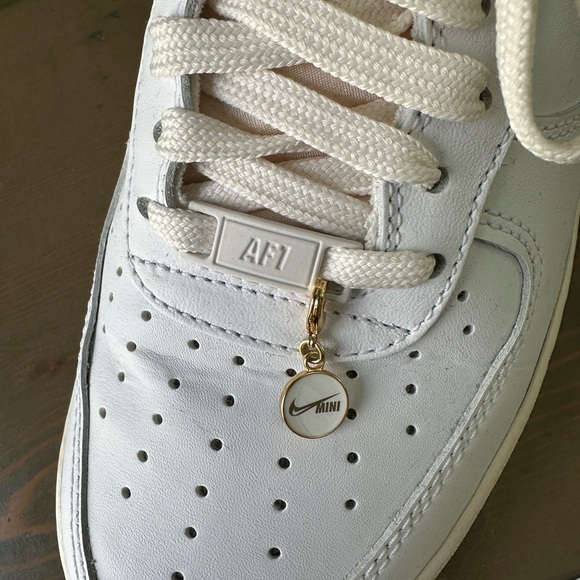 Nike Air Force 1 Low '07 LX Mini Mama - Size 10 - Picture 11 of 12